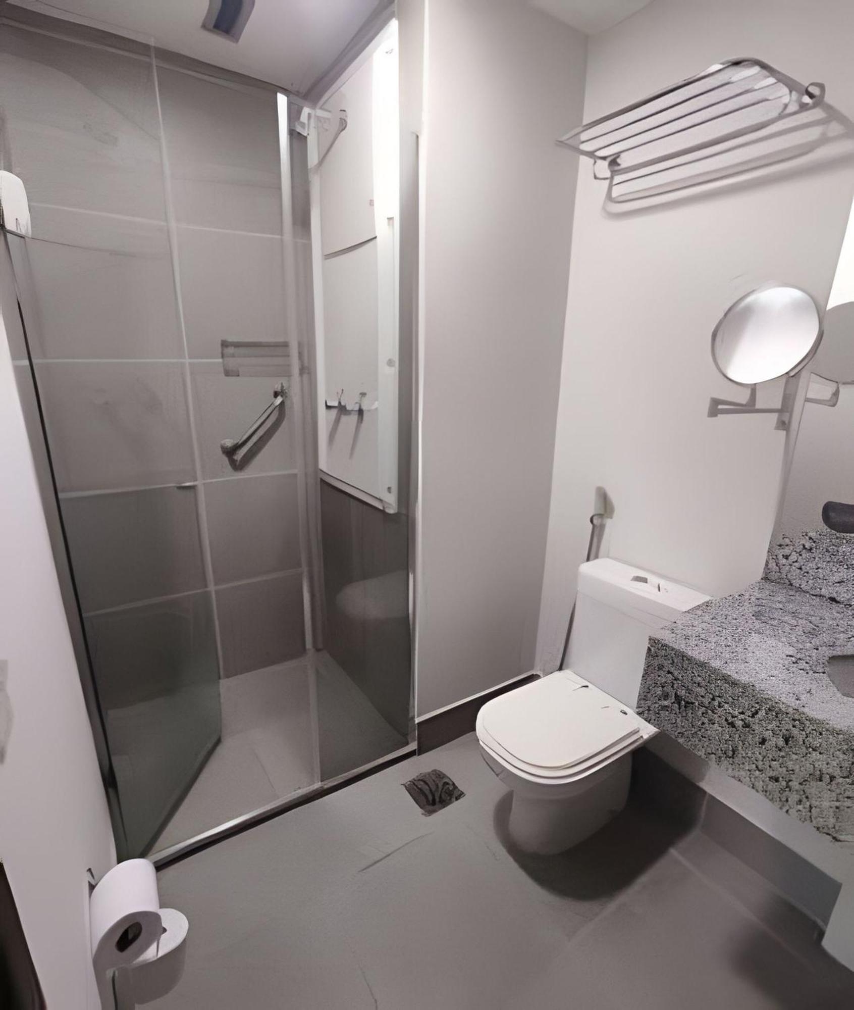 Flat Vpm - Cozinha, Varanda, Ar Cond, Estacionamento, Cama Queen, Vista Incrivel, 400mb Wi-fi, Tv Smart, Servicos De Streaming, Ducha Forte, Proximo A Barra Da Tijuca E Recreio, 10min De Carro Da Apartemen
