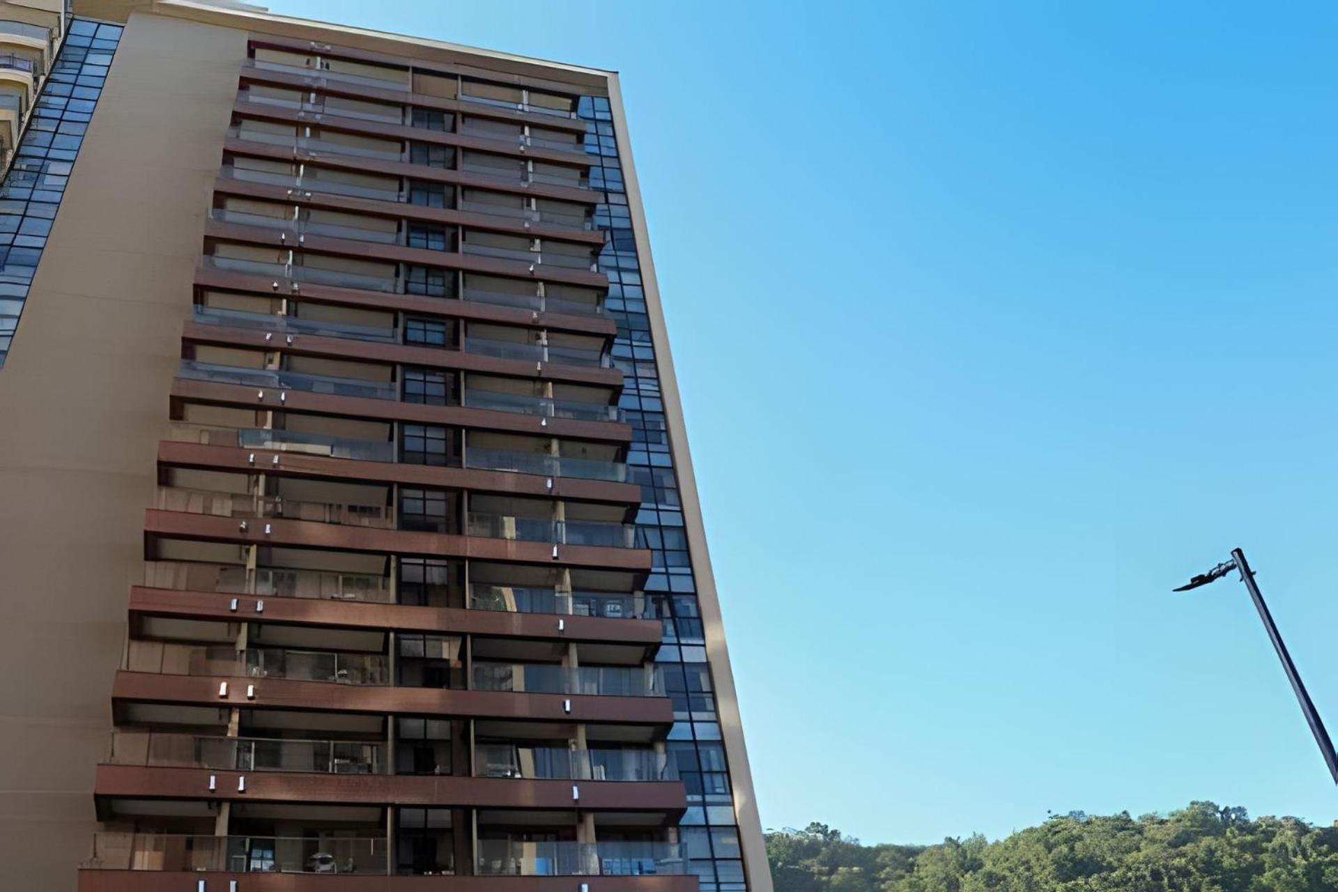 Flat Vpm - Cozinha, Varanda, Ar Cond, Estacionamento, Cama Queen, Vista Incrivel, 400mb Wi-fi, Tv Smart, Servicos De Streaming, Ducha Forte, Proximo A Barra Da Tijuca E Recreio, 10min De Carro Da Apartemen *