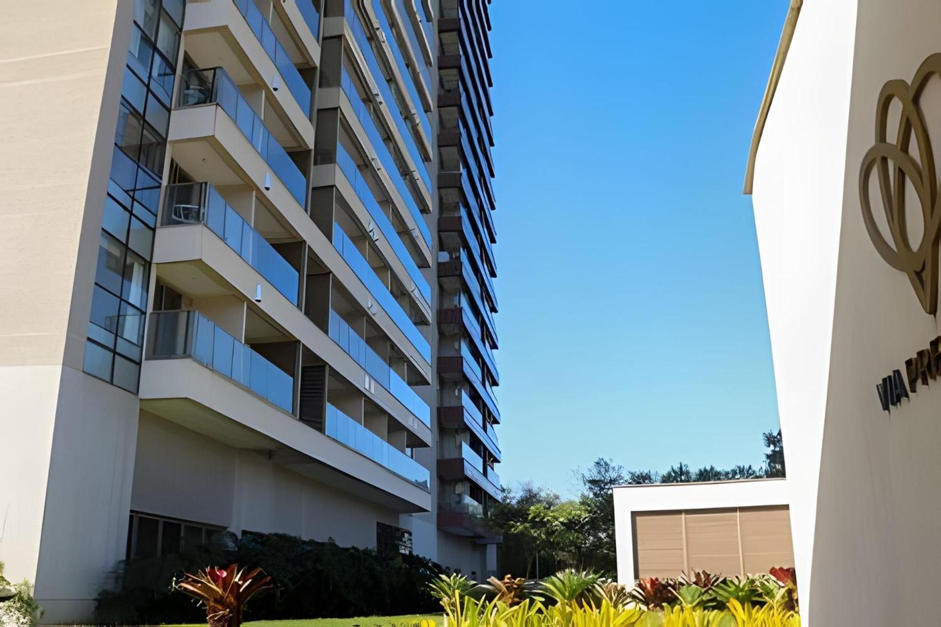 Apartemen Flat Vpm - Cozinha, Varanda, Ar Cond, Estacionamento, Cama Queen, Vista Incrivel, 400mb Wi-fi, Tv Smart, Servicos De Streaming, Ducha Forte, Proximo A Barra Da Tijuca E Recreio, 10min De Carro Da *