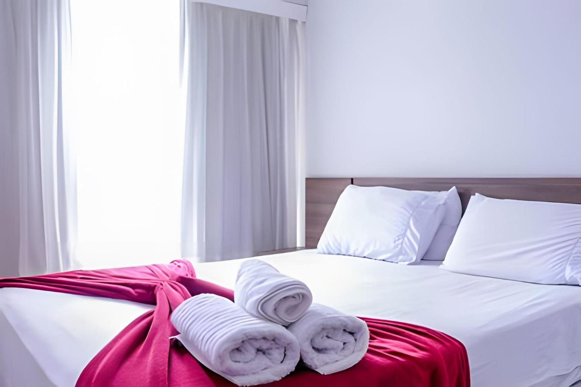 Apartemen Flat Vpm - Cozinha, Varanda, Ar Cond, Estacionamento, Cama Queen, Vista Incrivel, 400mb Wi-fi, Tv Smart, Servicos De Streaming, Ducha Forte, Proximo A Barra Da Tijuca E Recreio, 10min De Carro Da